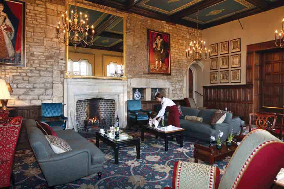 Ellenborough Park Cheltenham the Stately Home to rent in England mobile3