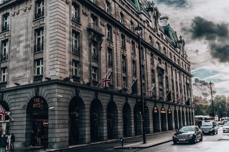 Chilling threat from asylum seeker hater who threatened to blow up hotel